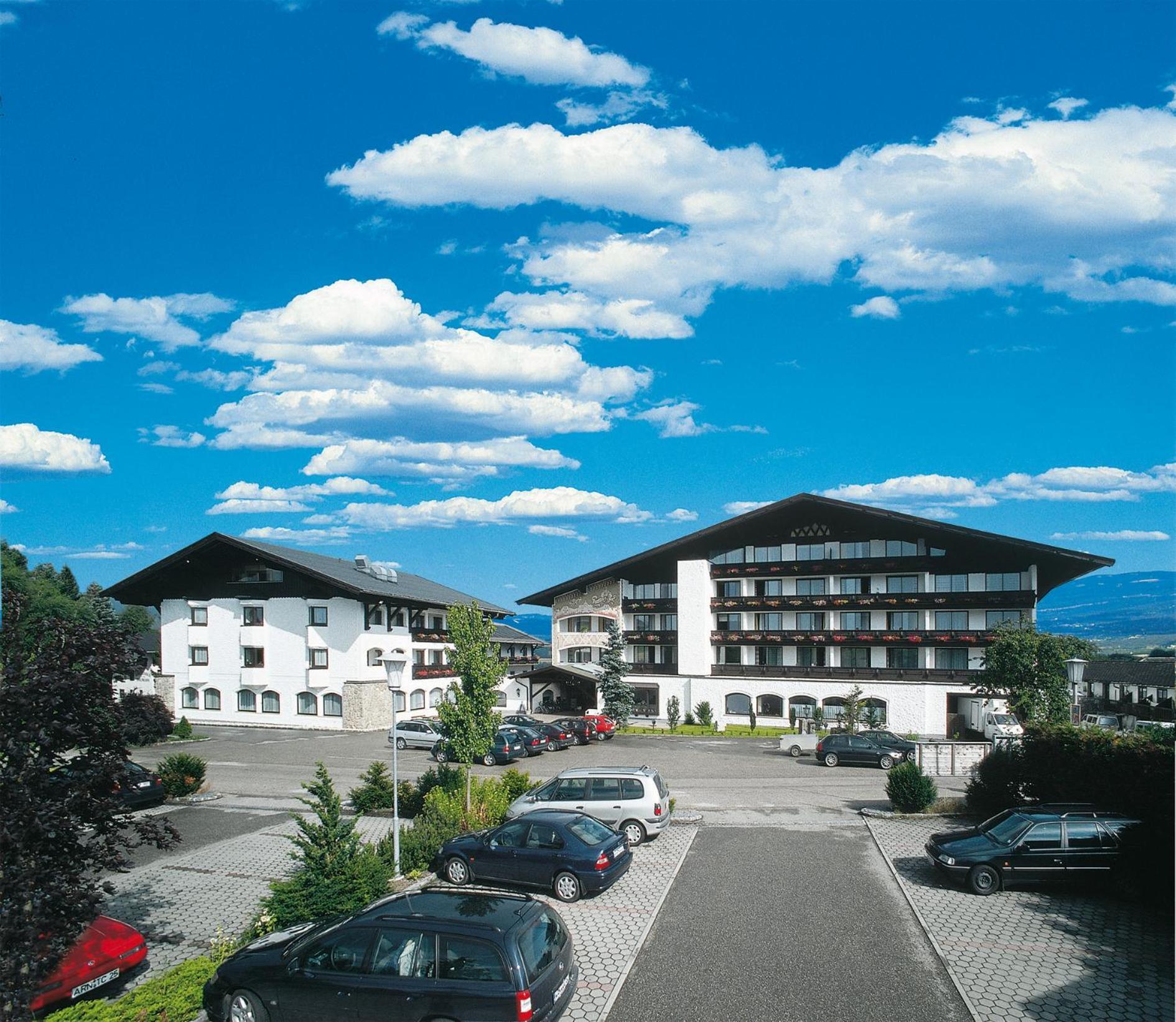 Hotel Lohninger-Schober แซงต์ท กิอร์เกน อิม อัทเทอร์เกา ภายนอก รูปภาพ